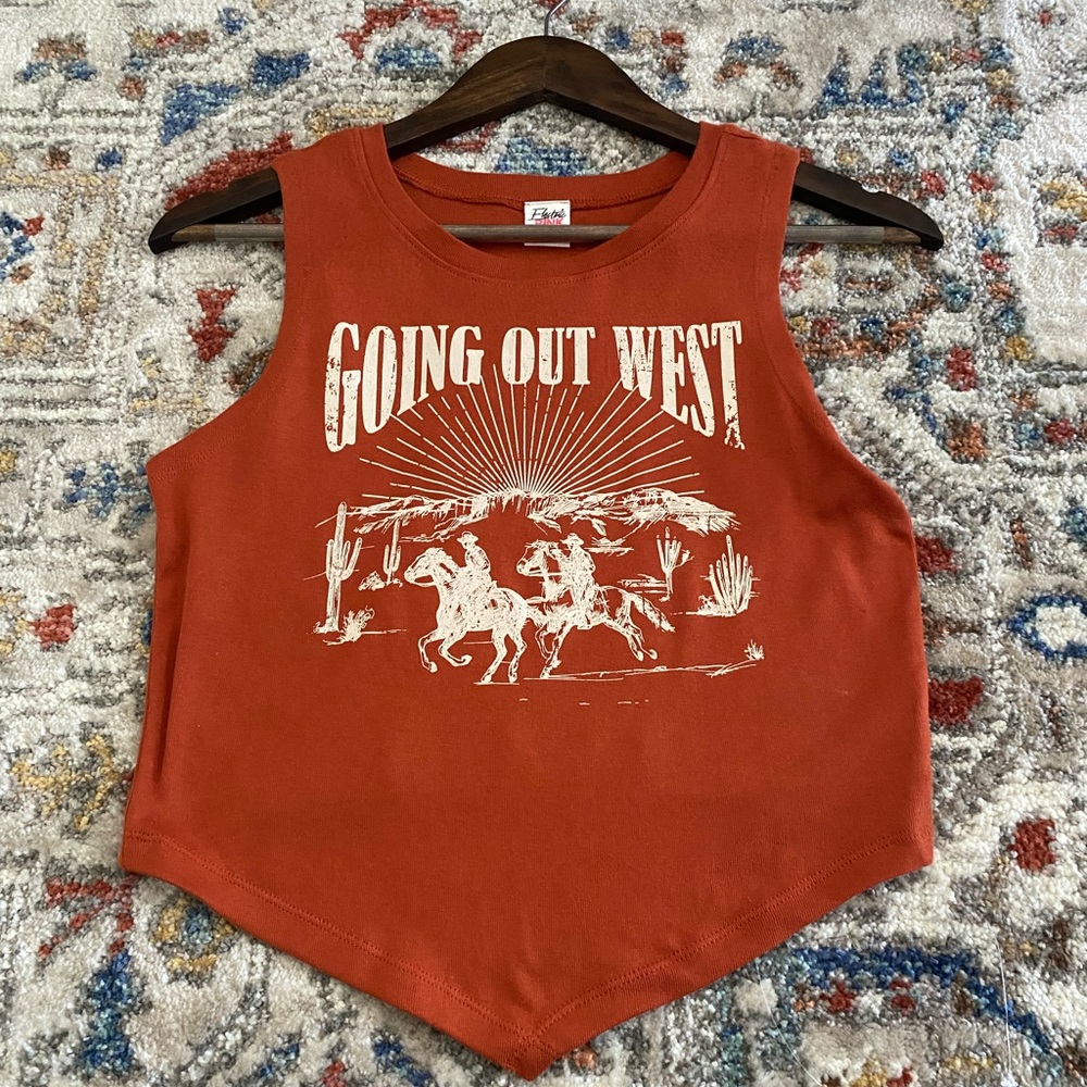 👀⭐️⭐️WESTERN TANK CROP TOP⭐️⭐️👀